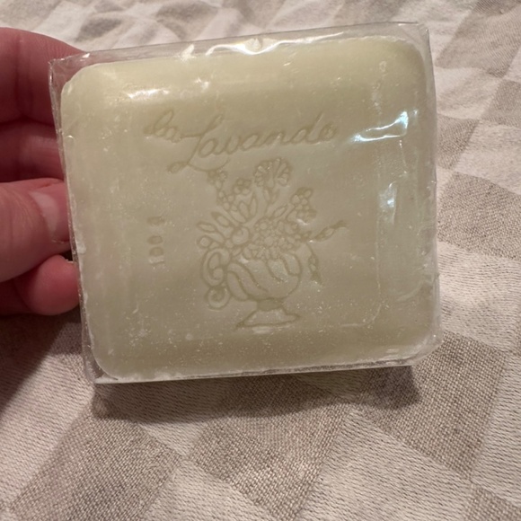 2 BARS Cucumber Soap Triple Milled made in France    *******TWO BARS FOR $15**** - Picture 6 of 6
